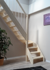 Nebentreppe für den kleinen Platz, 1/4 Wendelung ab 3. Stufe, mit Geländer Alu oder Edelstahl Sprossen, 61 cm breit